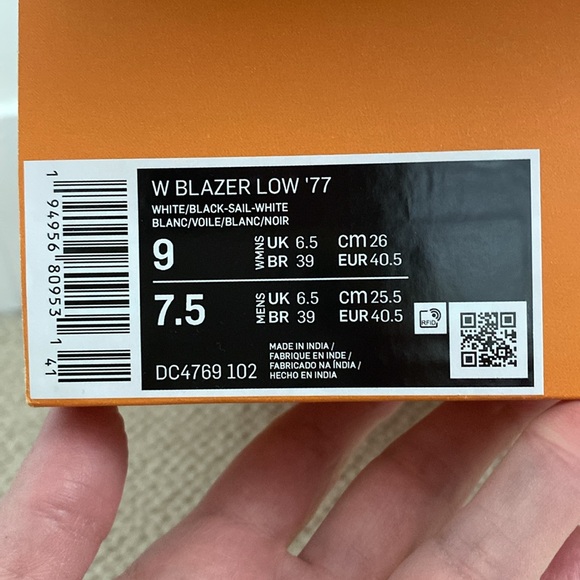 Nike Blazer Low ‘77 Men’s 7.5 Women’s 9 almost new, only worn a couple of times - Picture 7 of 7